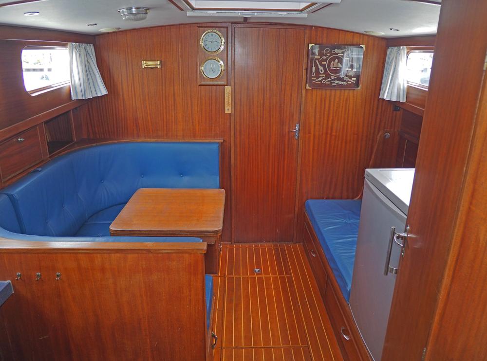 Salon, H&eacute;bergements